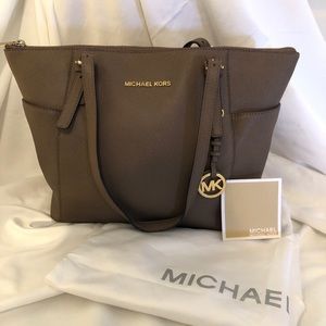 Michael Kors Shoulder Bag